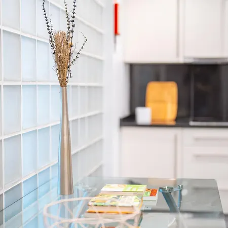 Pakisa - Three Bedroom Апартаменты