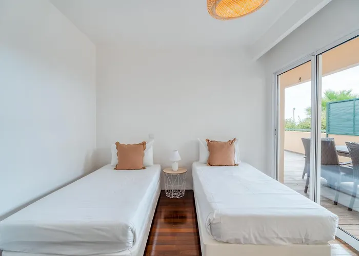 Pakisa - Three Bedroom