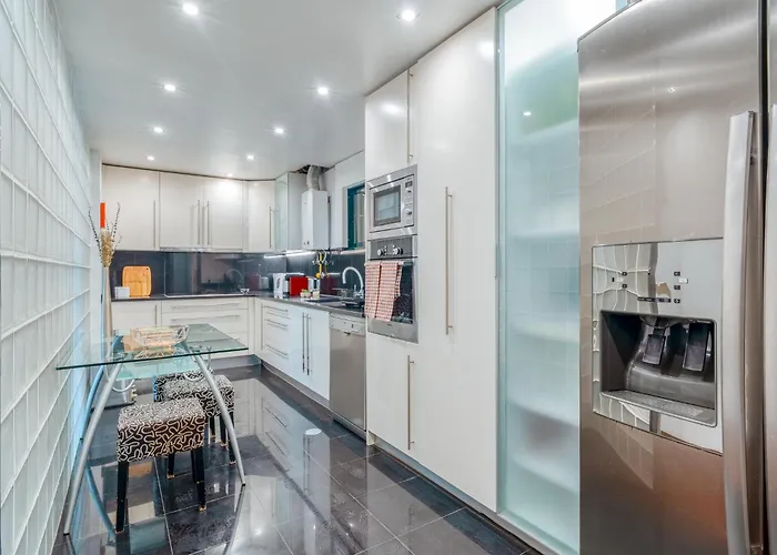 Pakisa - Three Bedroom