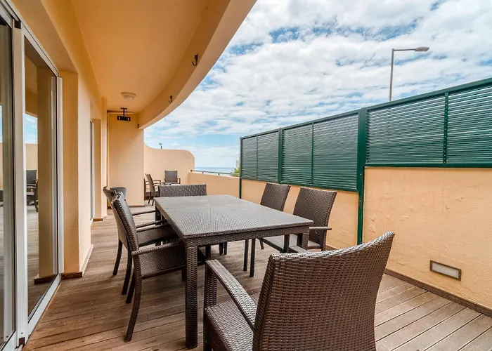 Pakisa - Three Bedroom Funchal (Madeira)